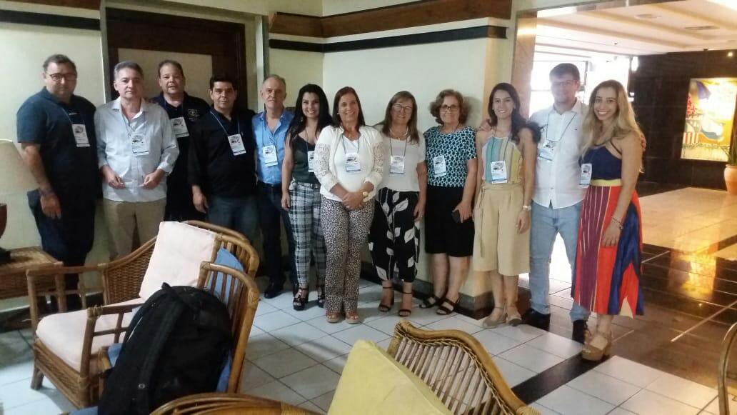 Associados à ABAP em reunião com a presidente, Karine Moreira, durante o XX COBREAP, em Salvador
